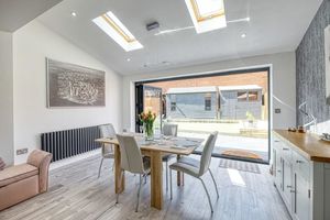 Dining Room- click for photo gallery